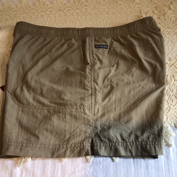 Columbia Pants - Columbia Shorts Zip Pocket Rear Elastic Waist Pocket Swim Bike Lightweight Sz M